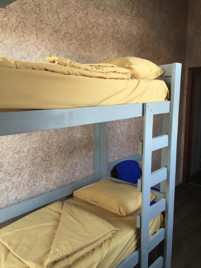 Hostel Darnitsa1 Kiev Ngoại thất bức ảnh