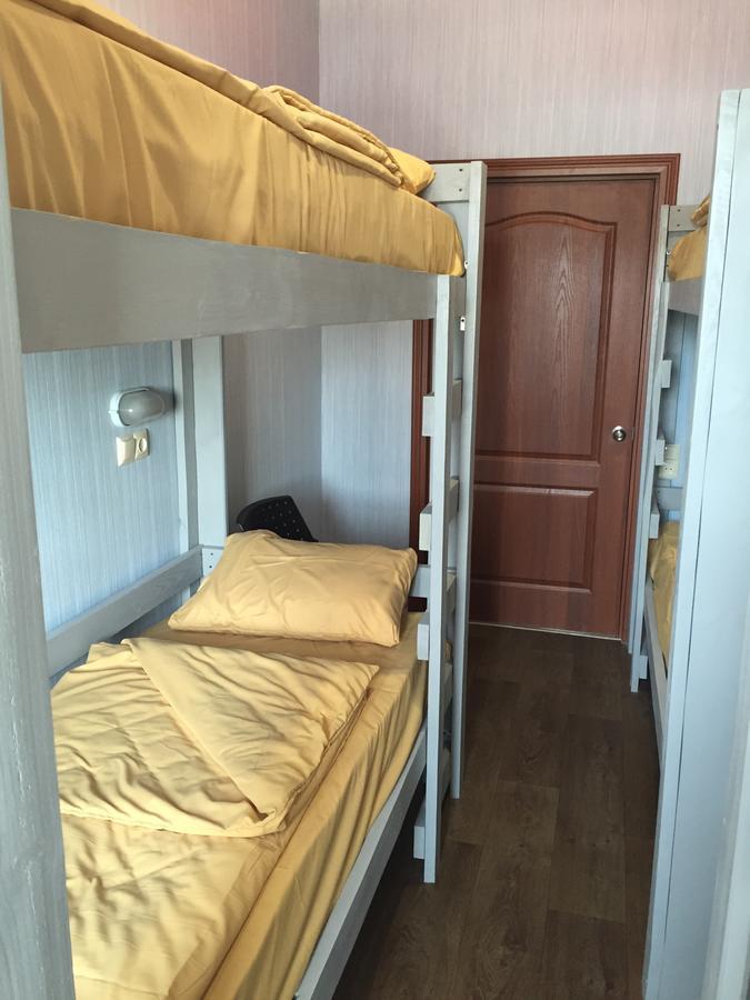 Hostel Darnitsa1 Kiev Ngoại thất bức ảnh