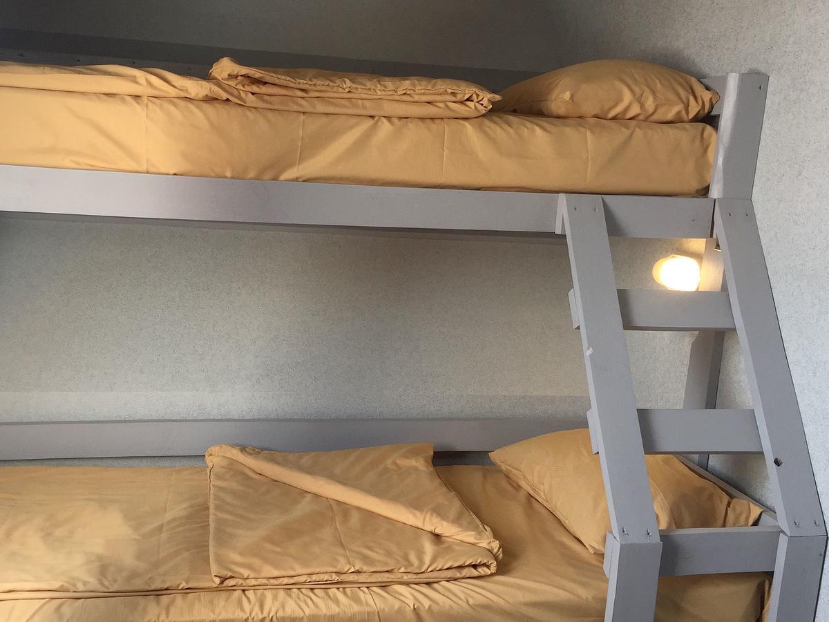 Hostel Darnitsa1 Kiev Ngoại thất bức ảnh