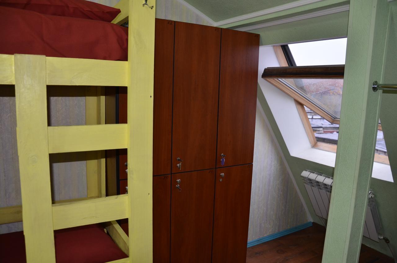 Hostel Darnitsa1 Kiev Ngoại thất bức ảnh